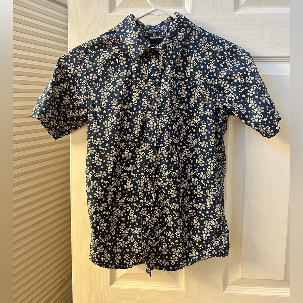 RSQ floral button down shirt